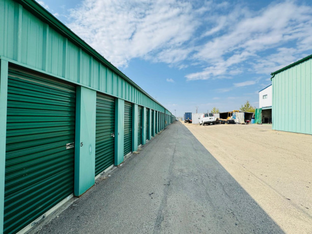 oh-canada-storage-big-4